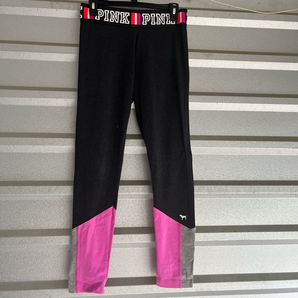 PINK Leggings